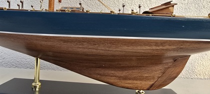 Modellsegelboot